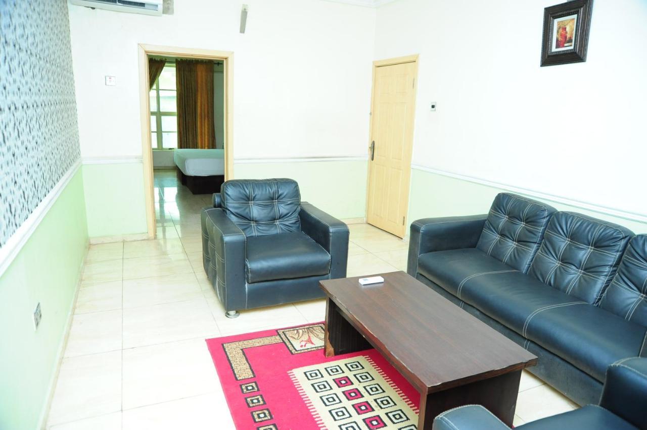 Richton Hotel And Suites Abeokuta ห้อง รูปภาพ