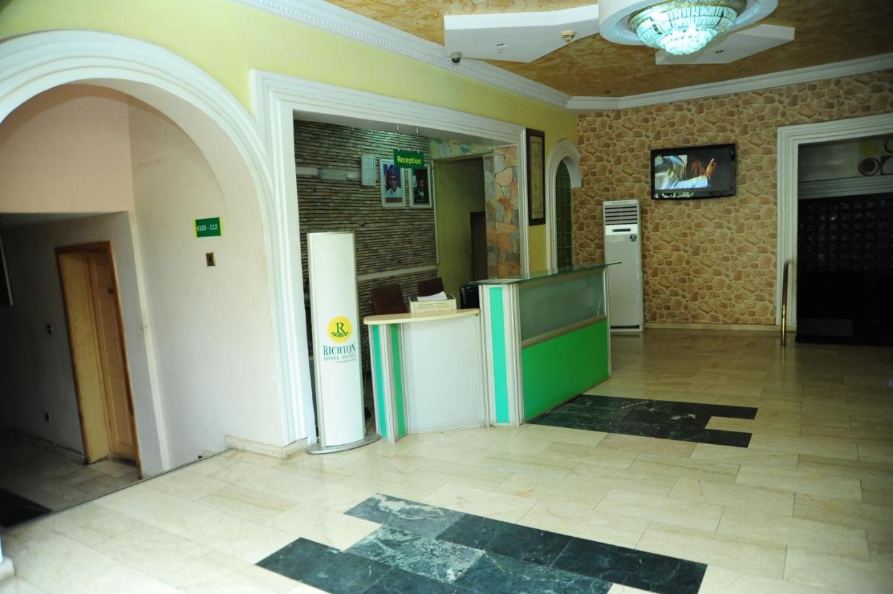 Richton Hotel And Suites Abeokuta ภายนอก รูปภาพ