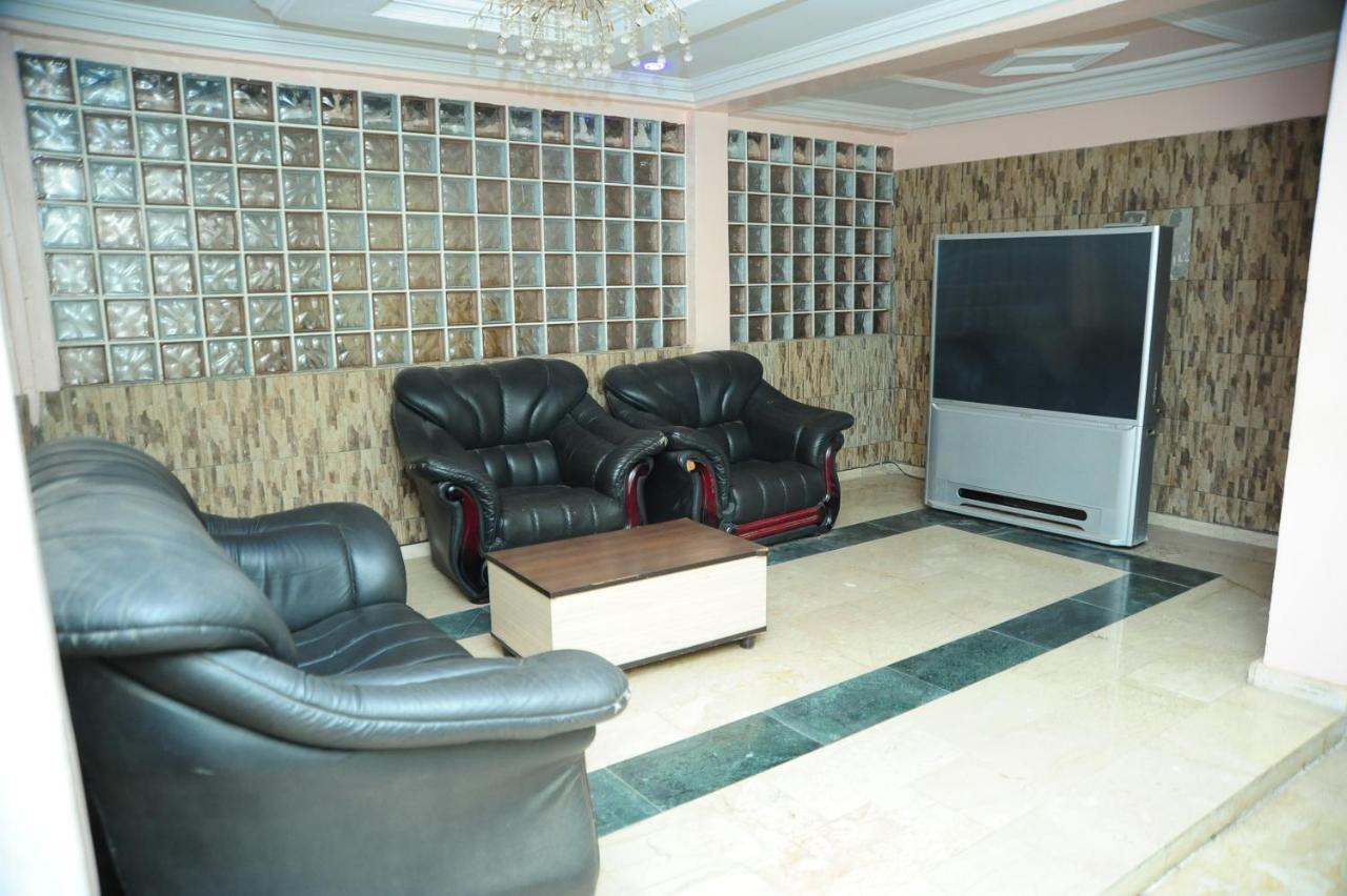 Richton Hotel And Suites Abeokuta ภายนอก รูปภาพ