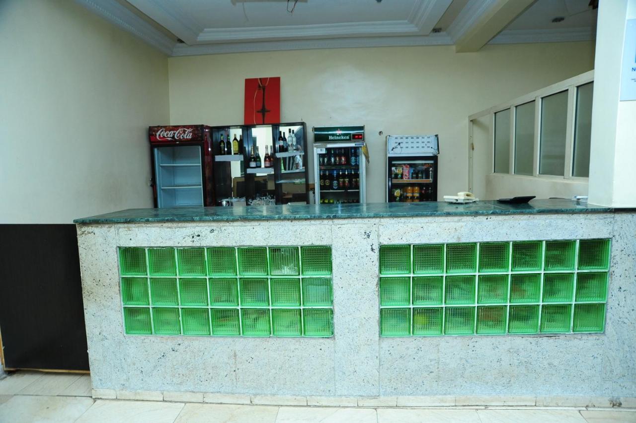 Richton Hotel And Suites Abeokuta ภายนอก รูปภาพ